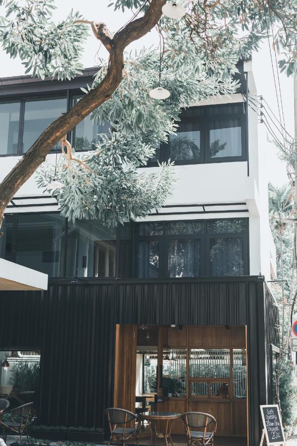 41Cafetel Hostel Bangkok Exterior foto